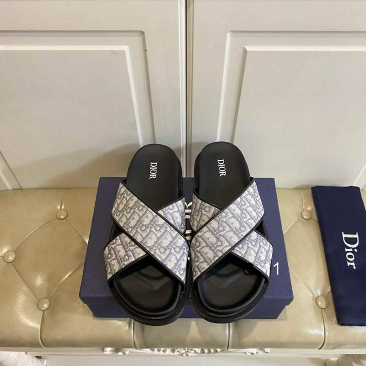 Picture of Dior Slippers _SKUDiorsz39-45Y05022830